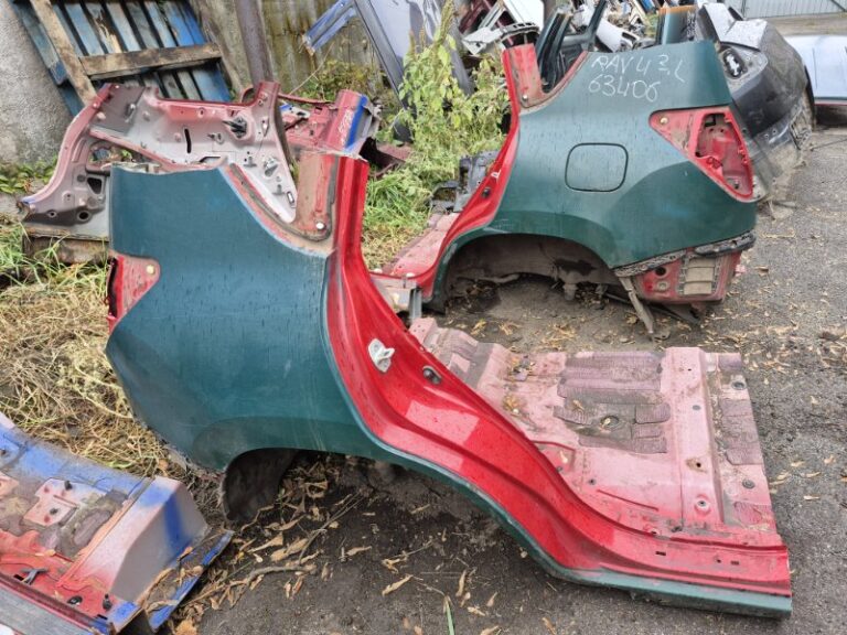 Четверть автомобиля задняя правая Toyota RAV 4 2005-2016 6160142050 (Арт. 63407)
