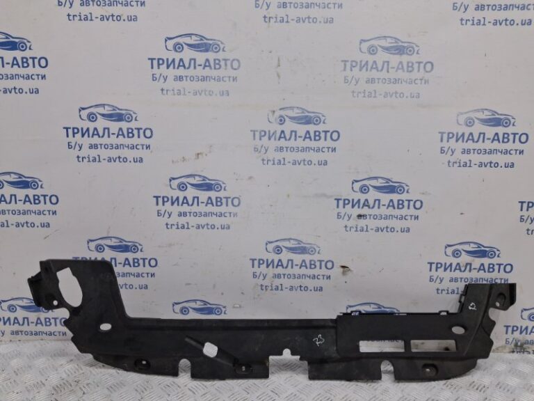 Накладка передней панели Toyota Auris 2006-2012 5314102020 (Арт. 63522)