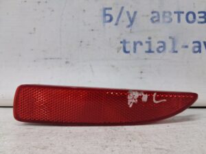 Катафот левый Mazda 3 2013-2019 D350515L0E (Арт. 63577)