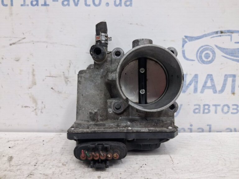 Заслонка дроссельная Toyota Auris 2006-2012 2203037050 (Арт. 63677)
