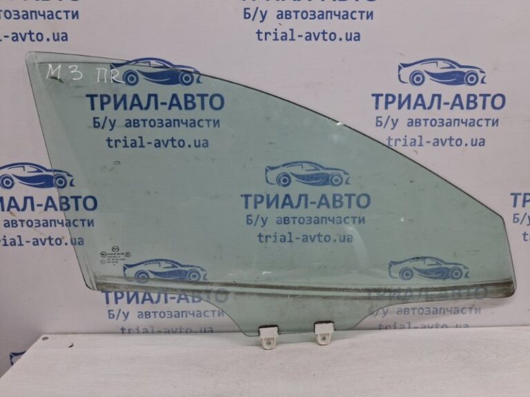 Стекло двери переднее правое Mazda 3 2013-2019  (Арт. 63690)