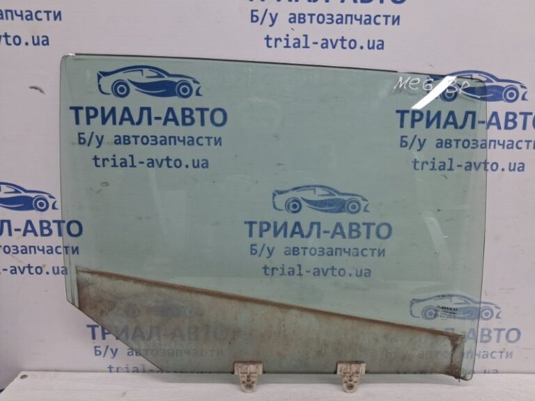 Стекло двери заднее правое Renault Megane 2008-2016 823000026R (Арт. 63699)