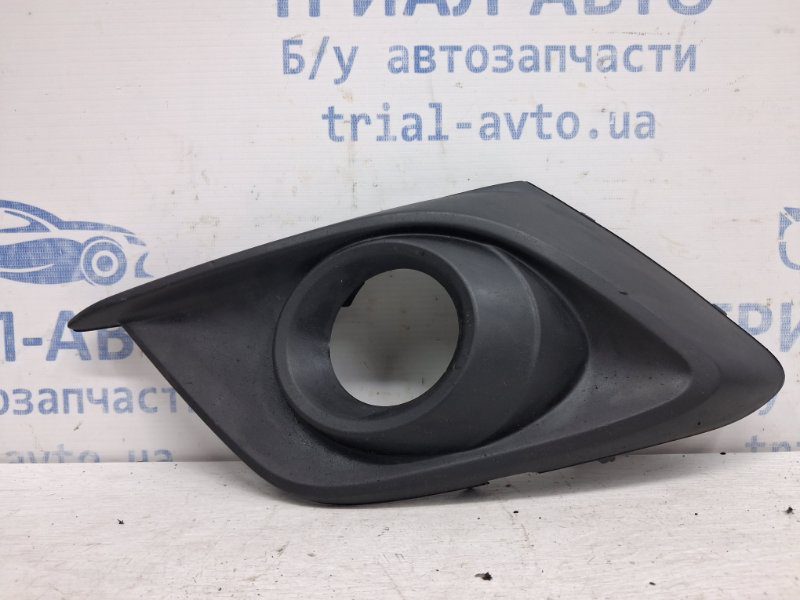 Решетка противотуманки левая Mazda 3 2013-2019 (Арт. 63723) Решетка противотуманки левая Mazda 3 2013-2019 (Арт. 63723)