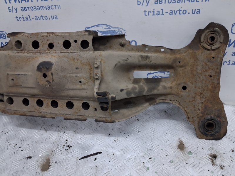 Балка задней подвески Toyota Camry 2006-2011 (Арт. 63773) Балка задней подвески Toyota Camry 2006-2011 (Арт. 63773)