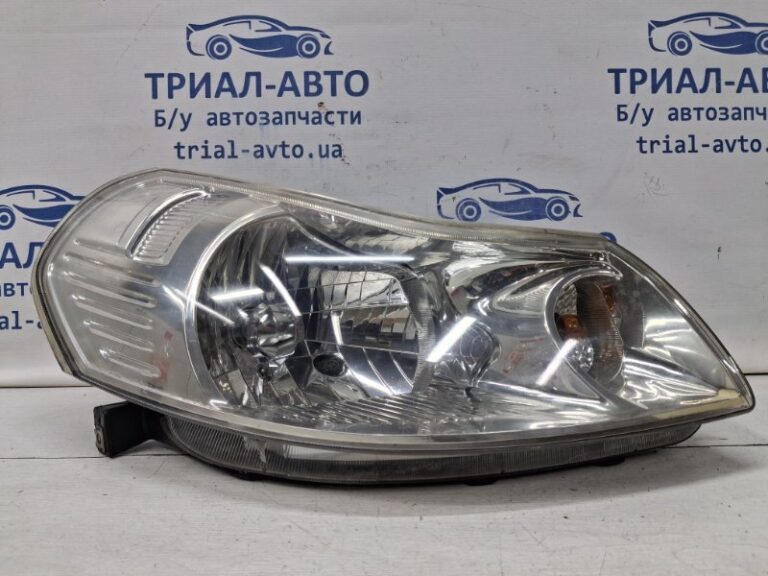 Фара правая галоген Suzuki SX4 2006-2014  (Арт. 63785)