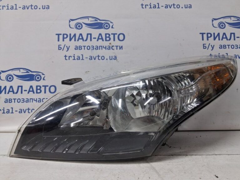 Фара левая галоген Renault Megane 2008-2016 260601778R (Арт. 63794)