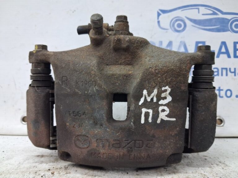 Суппорт передний правый Mazda 3 2013-2019 B4Y73398ZB (Арт. 63989)