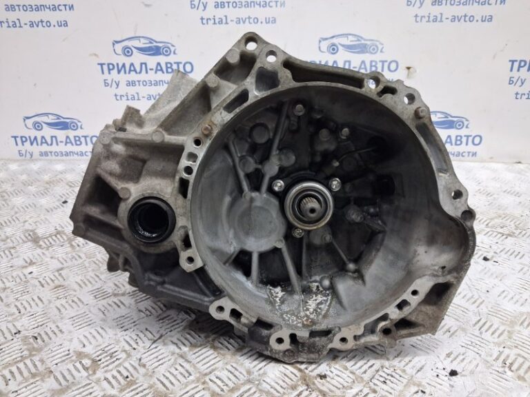 Коробка передач МКПП Toyota Auris 2006-2012  (Арт. 64058)