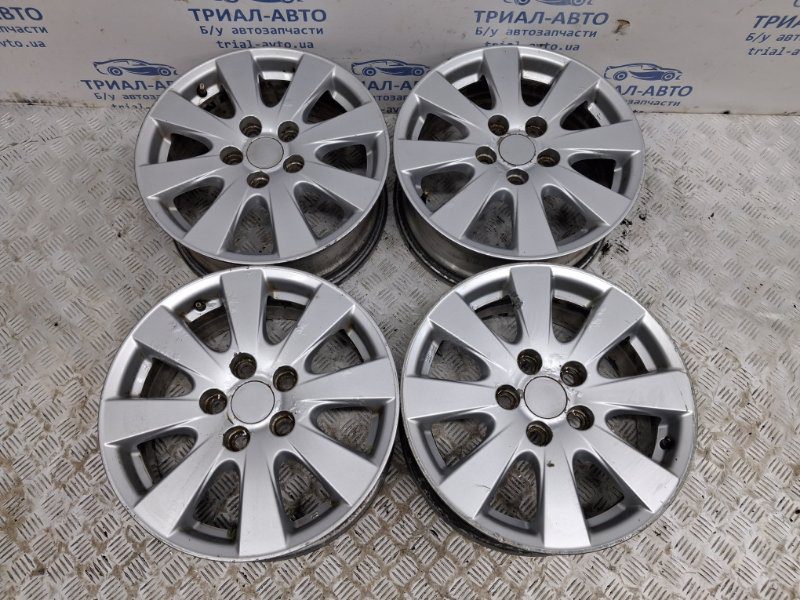 Диски титан комплект R16 Toyota Camry 2006-2011 4261133531 (Арт. 64128) Диски титан комплект R16 Toyota Camry 2006-2011 4261133531 (Арт. 64128)