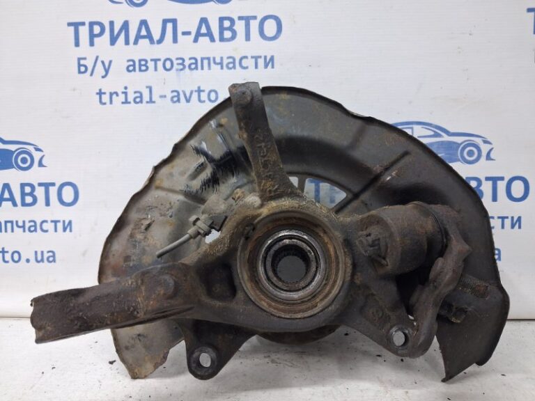 Кулак поворотный правый со ступицей Lexus RX 350 XU30 3.5 БЕНЗИН 2GRFE 2003 (б/у)