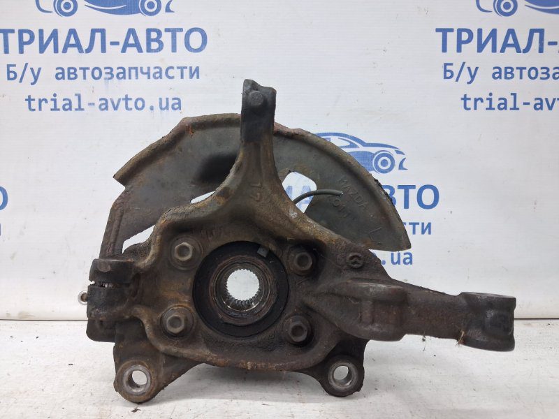 Кулак поворотный левый со ступицей Mazda 3 2013-2019 B45A33031 (Арт. 64133) Кулак поворотный левый со ступицей Mazda 3 2013-2019 B45A33031 (Арт. 64133)