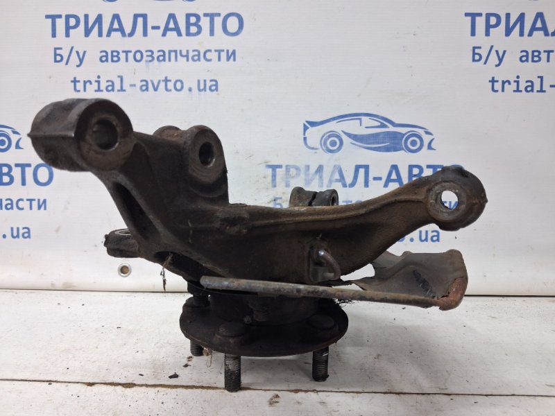 Кулак поворотный левый со ступицей Mazda 3 2013-2019 B45A33031 (Арт. 64133) Кулак поворотный левый со ступицей Mazda 3 2013-2019 B45A33031 (Арт. 64133)
