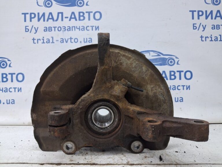 Кулак поворотный левый со ступицей Mitsubishi ASX 2010- 3870A007 (Арт. 64140)