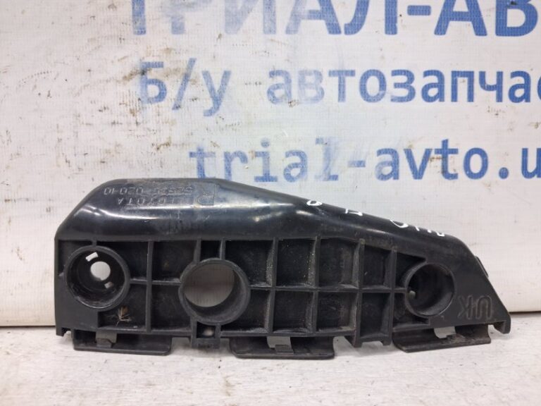 Кронштейн бампера передний правый Toyota Auris 2006-2012 5253602040 (Арт. 64174)