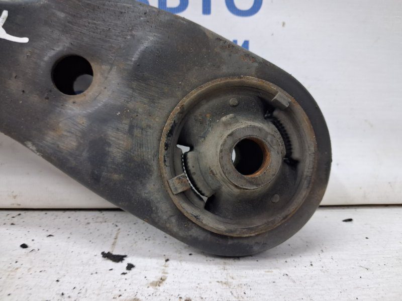 Рычаг левый Toyota Auris 2006-2012 4806902130 (Арт. 64195) Рычаг левый Toyota Auris 2006-2012 4806902130 (Арт. 64195)