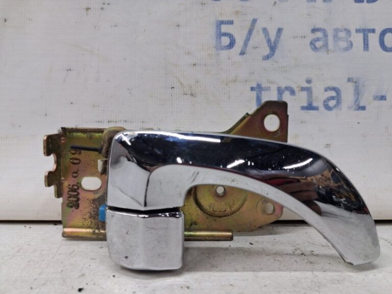 Ручка двери внутренняя правая Kia Sorento 2002-2011 826203E000CY (Арт. 64243)