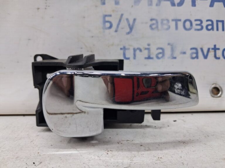 Ручка двери внутренняя левая Nissan Navara 2004-2015 80671EB32B (Арт. 64251)