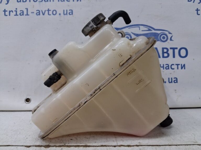 Бачок радиатора (расширительный) Toyota Prado 2002-2009 1647030030 (Арт. 64285)