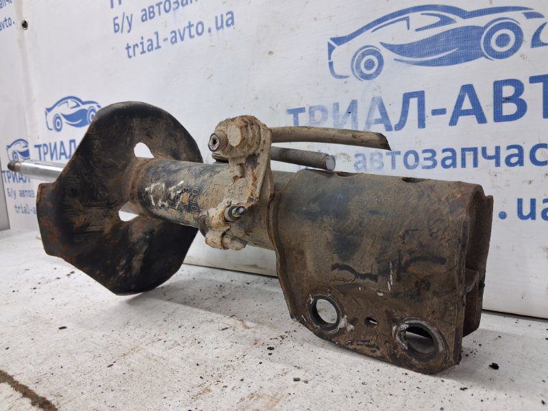 Амортизатор передний правый Toyota Avensis 2002-2010 (Арт. 64411) Амортизатор передний правый Toyota Avensis 2002-2010 (Арт. 64411)