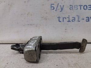 Ограничитель двери передний левый Toyota Auris 2006-2012 6861002121 (Арт. 64461)