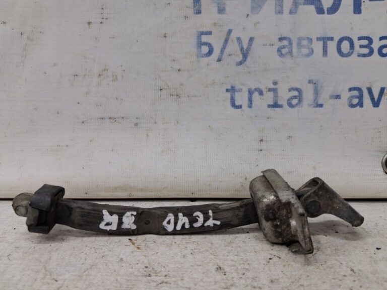 Ограничитель двери задний правый Toyota Camry 2006-2011 6863033070 (Арт. 64478)