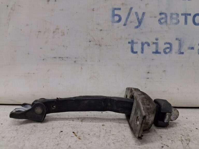 Ограничитель двери передний правый Toyota Camry 2006-2011 6861033070 (Арт. 64480)