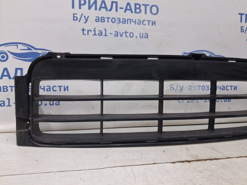 Решетка бампера центральная Suzuki SX4 2006-2014 7172179J005PK (Арт. 64623) Решетка бампера центральная Suzuki SX4 2006-2014 7172179J005PK (Арт. 64623)