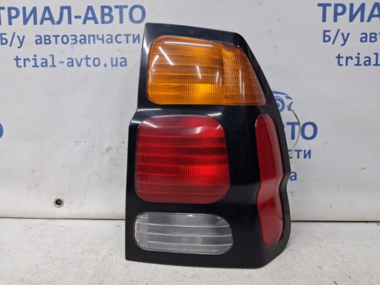 Фонарь задний внешний правый Mitsubishi Pajero Sport 1996-2008 MR496374 (Арт. 64740)