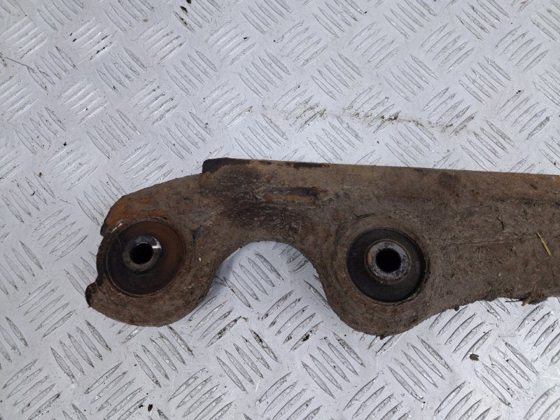 Рычаг задней подвески продольный правый Mitsubishi Pajero Sport 1996-2008 MR234271 (Арт. 64854) Рычаг задней подвески продольный правый Mitsubishi Pajero Sport 1996-2008 MR234271 (Арт. 64854)