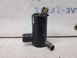 Насос омывателя стекла Mitsubishi Pajero Sport 1996-2008 MR502984 (Арт. 64892)