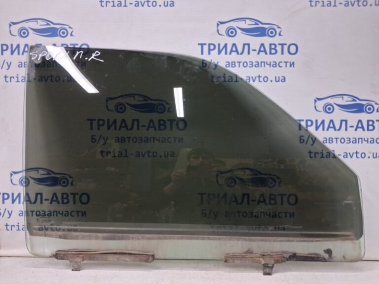 Стекло двери переднее правое Mitsubishi Pajero Sport 1996-2008 MR237966 (Арт. 64940)