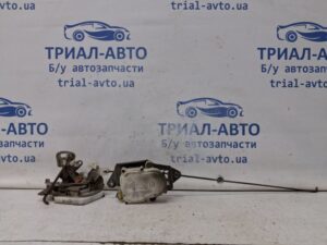 Замок двери задний левый Mitsubishi Pajero Sport 1996-2008 MR313409 (Арт. 64959)