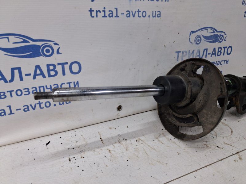Амортизатор передний правый Mazda 3 2013-2019 B45G34700B (Арт. 65049) Амортизатор передний правый Mazda 3 2013-2019 B45G34700B (Арт. 65049)