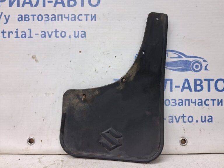 Брызговик задний правый Suzuki SX4 2006-2014 00223961 (Арт. 65140)