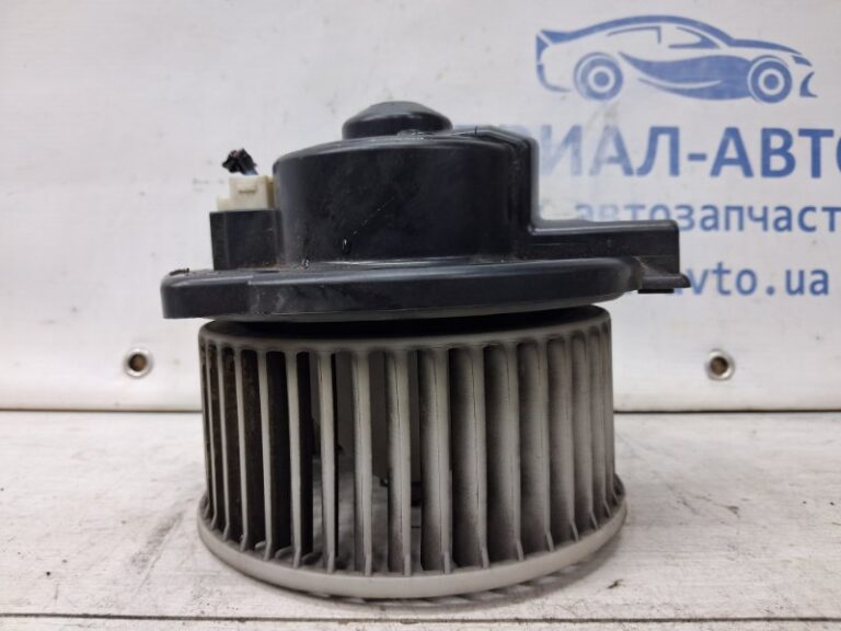 Моторчик печки Mitsubishi Pajero Sport 1996-2008 MR315962 (Арт. 65270)