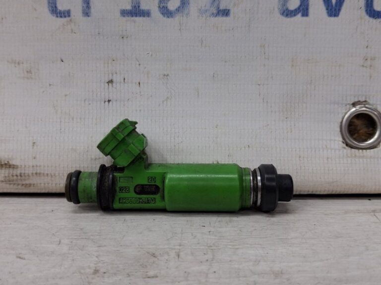 Форсунка топливная Mitsubishi Pajero Sport 1996-2008 MD332733 (Арт. 65290)