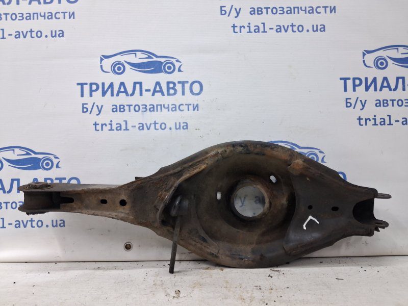 Рычаг задней подвески нижний поперечный (под пружину) Mazda 3 2013-2019 (Арт. 65340) Рычаг задней подвески нижний поперечный (под пружину) Mazda 3 2013-2019 (Арт. 65340)
