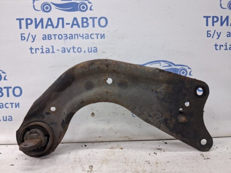 Рычаг задней подвески продольный правый Mazda 3 2013-2019  (Арт. 65341)