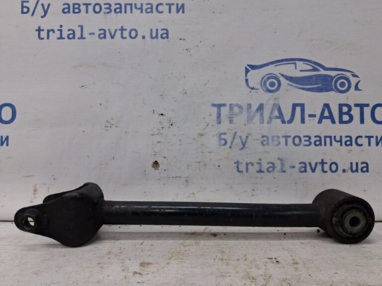Рычаг задний прямой Mazda 3 2013-2019  (Арт. 65347)