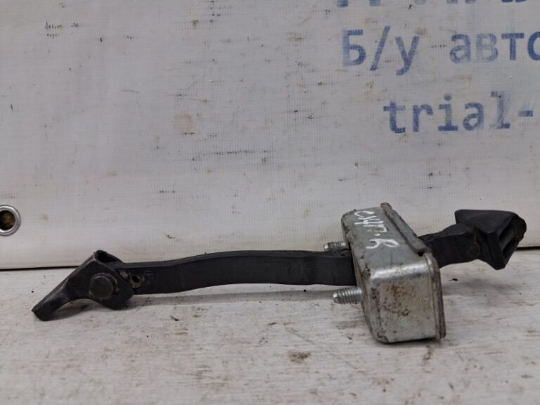 Ограничитель двери передний правый Mazda CX 7 2006-2012 EG2158270H (Арт. 65568)