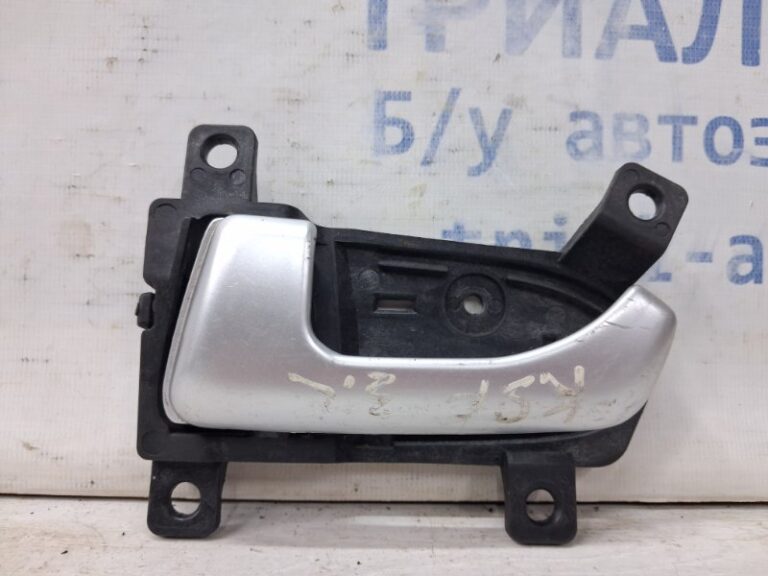 Ручка двери внутренняя левая Kia Sportage 2010-2016 826103U000 (Арт. 65593)