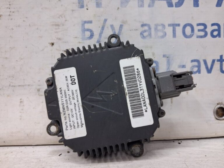 Блок розжига ксеноновой фары Nissan Pathfinder 2004-2014  (Арт. 65746)