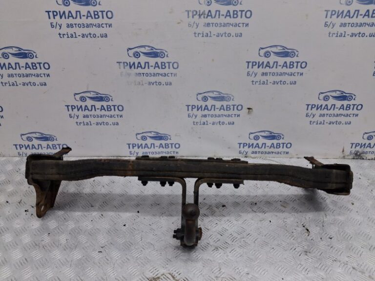 Фаркоп Nissan Pathfinder 2004-2014  (Арт. 65885)