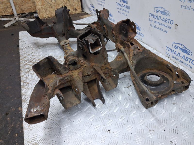 Балка задней подвески Nissan Pathfinder 2004-2014 55400EB300 (Арт. 65960) Балка задней подвески Nissan Pathfinder 2004-2014 55400EB300 (Арт. 65960)