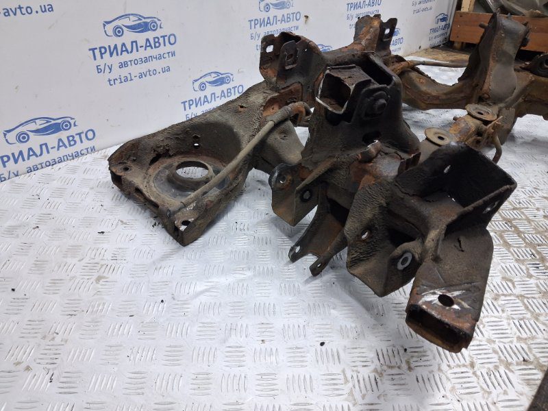 Балка задней подвески Nissan Pathfinder 2004-2014 55400EB300 (Арт. 65960) Балка задней подвески Nissan Pathfinder 2004-2014 55400EB300 (Арт. 65960)