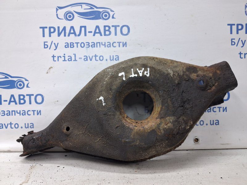 Рычаг задней подвески нижний поперечный (под пружину) Nissan Pathfinder 2004-2014 551B0EB300 (Арт. 65974) Рычаг задней подвески нижний поперечный (под пружину) Nissan Pathfinder 2004-2014 551B0EB300 (Арт. 65974)