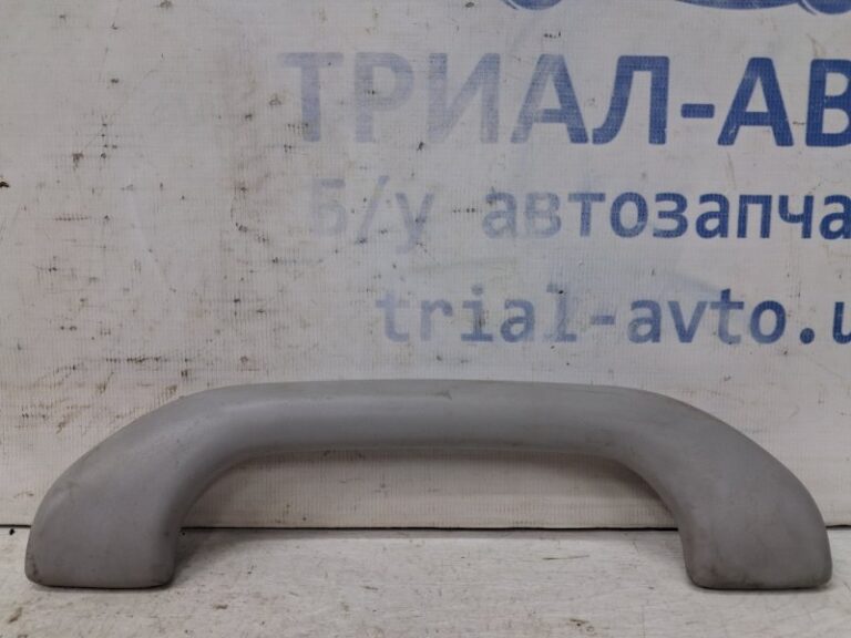 Ручка потолка Mitsubishi Pajero Wagon 1999-2006 MR330017 (Арт. 66067)