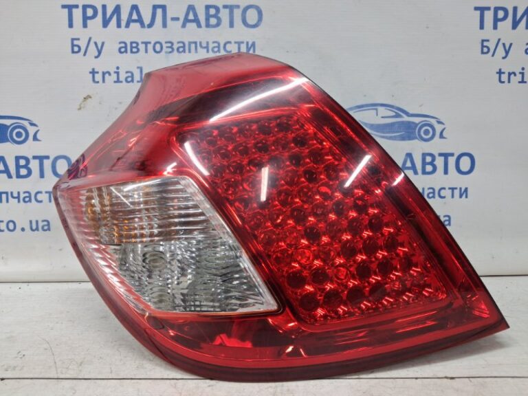 Фонарь задний внешний левый Kia Ceed 2006-2012  (Арт. 66114)