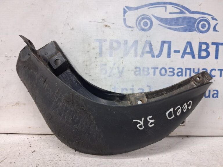 Брызговик задний правый Kia Ceed 2006-2012 868421H100 (Арт. 66148)
