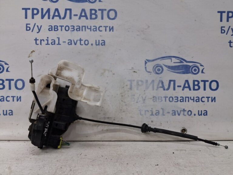 Замок двери передний правый Kia Ceed 2006-2012 813201H060 (Арт. 66178)